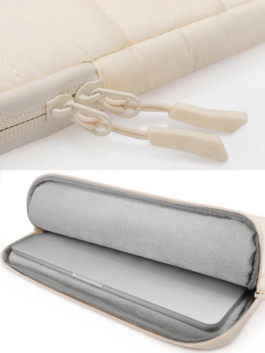 Zipper and lining details Beige Laptop Sleeve - Soft